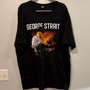 Fruit of the Loom Black Graphic T-Shirt